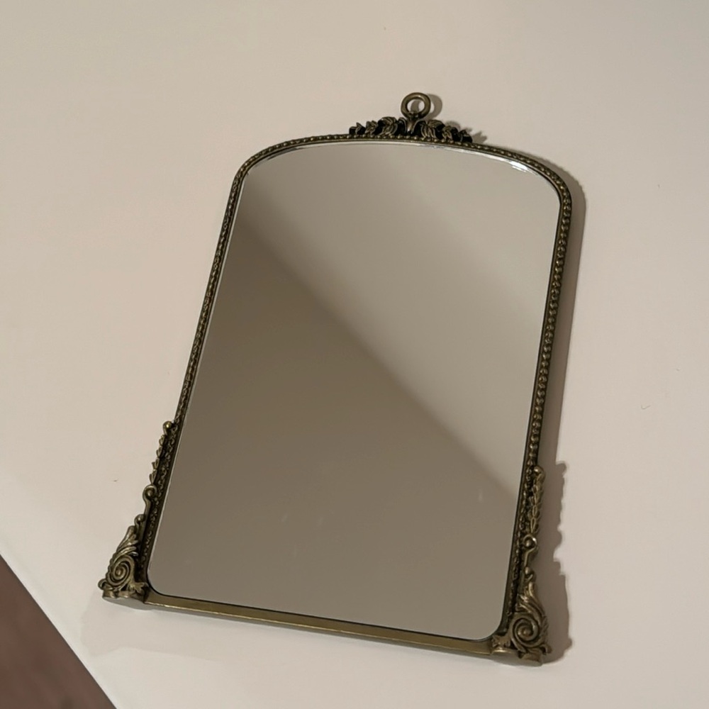Mini Mirror